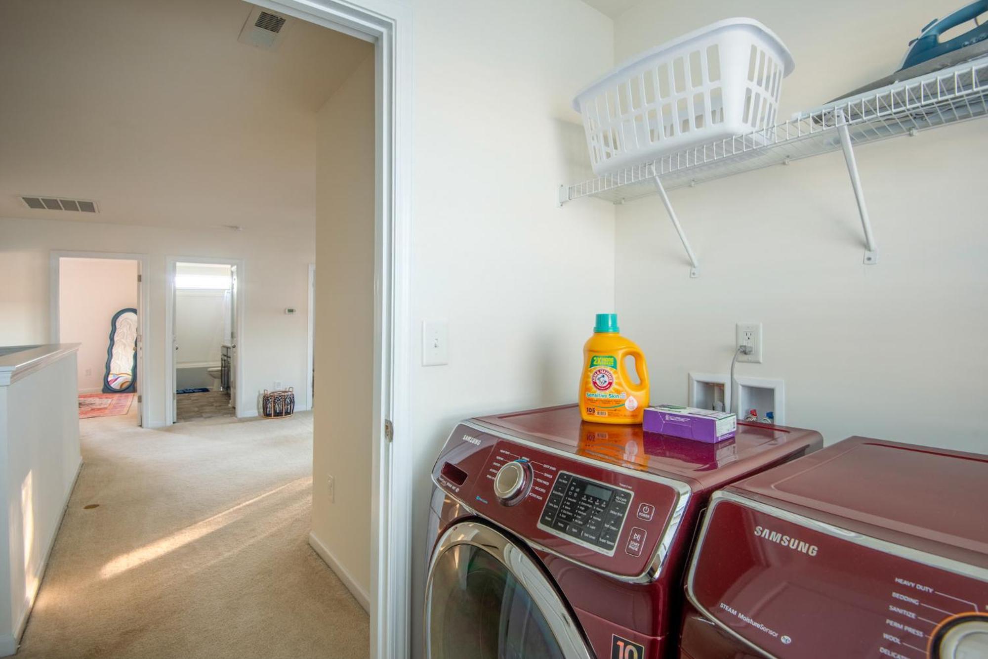 Near Clt Airport - 4Bd - Backyard - Balcony Βίλα Σάρλοτ Εξωτερικό φωτογραφία